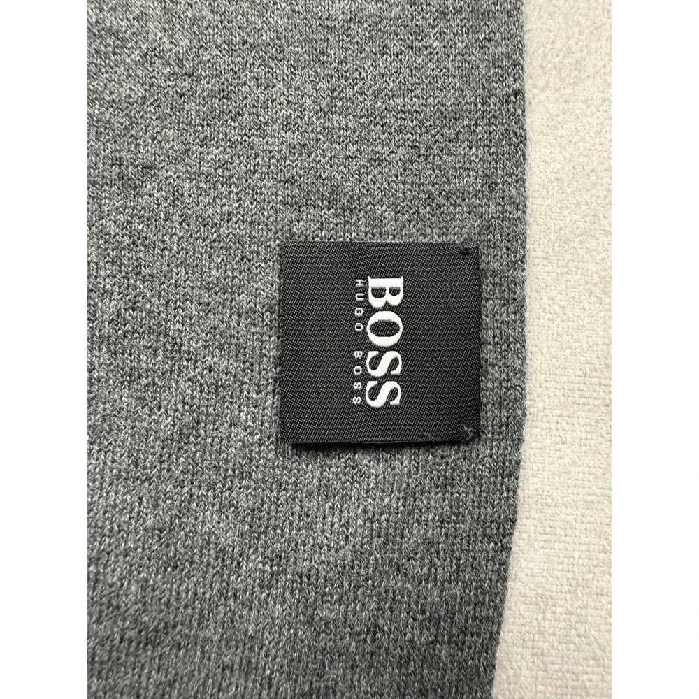 BOSS‎ Hugo Boss Scarf Mens One Size Gray Knit Logo Patch Classic Winter